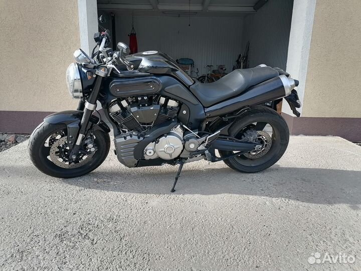 Yamaha MT 01