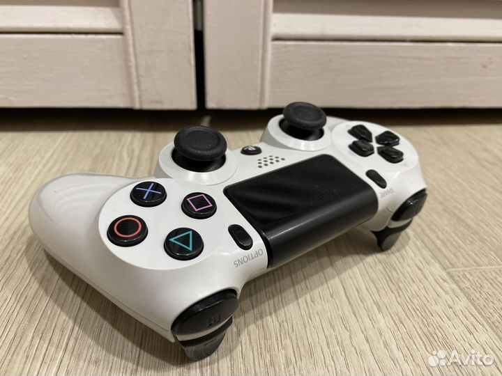 Джойстик ps4 оригинал белый