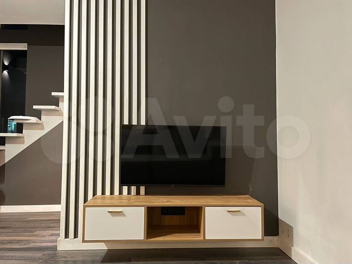 Коттедж 180 м² на участке 6 сот.