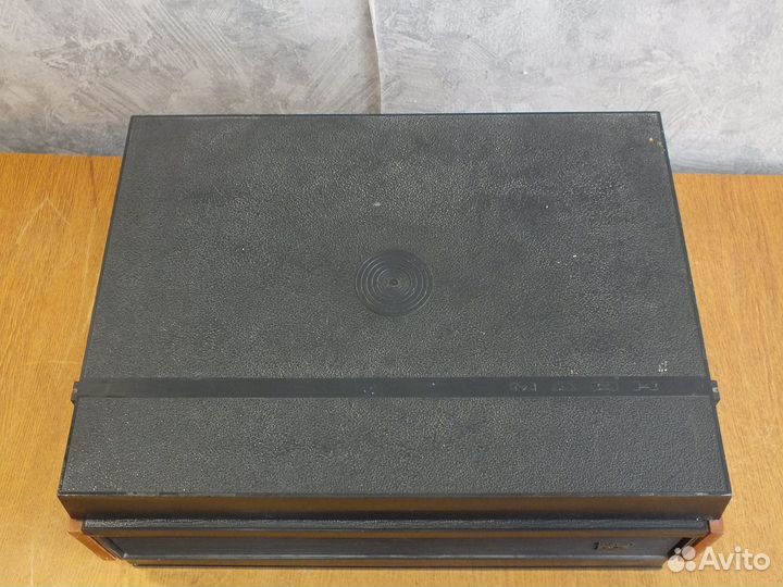 Катушечный магнитофон маяк 205