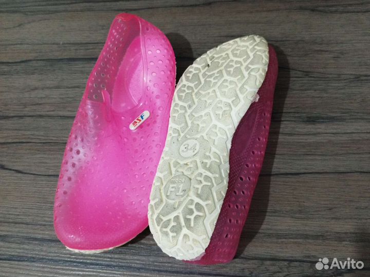 Обувь для купания в море