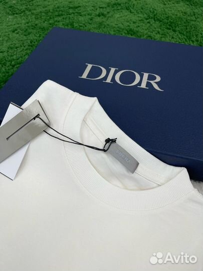 Футболка Dior