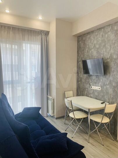 1-к. квартира, 42 м², 8/13 эт.