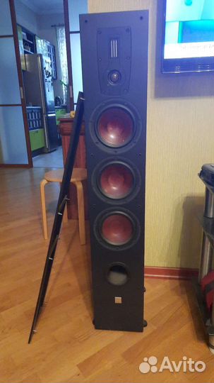 Напольная акустика 2 колонки Dalli Ikon 7