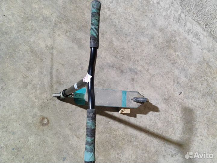 Трюковой самокат