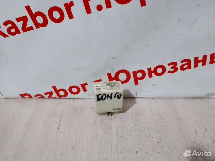 Реле поворотов Mazda Bongo Friendee