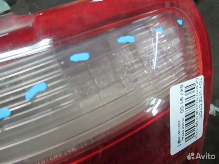Фонарь правый Toyota Vitz NCP10