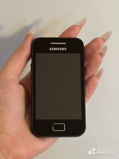 Телефон Samsung GT-S5830