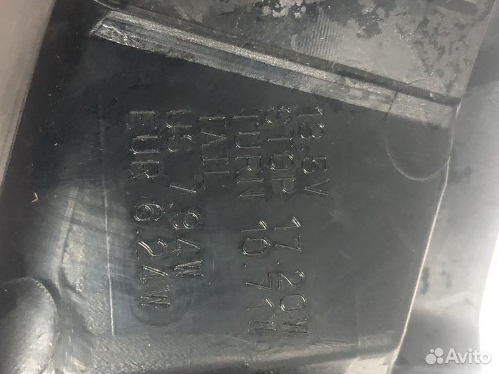 Фонарь задний правый Infiniti Q50 V37