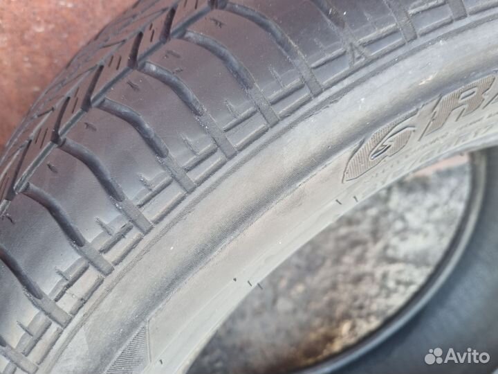 Dunlop Grandtrek ST20 215/60 R17 98