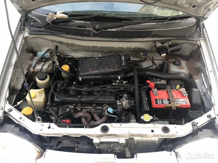 Nissan Cube 1.3 AT, 2001, битый, 200 000 км