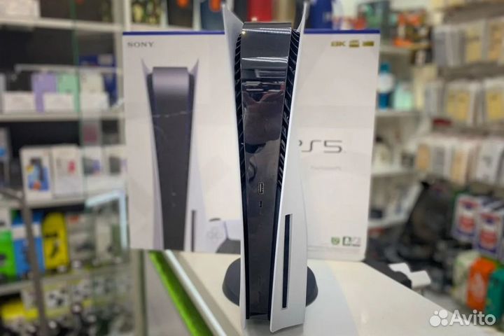 Sony Playstation 5. PS5 новая