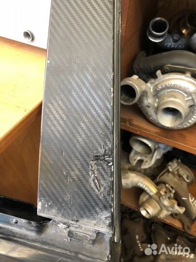 Дверь боковая задняя правая Cadillac Sts XDC LY7