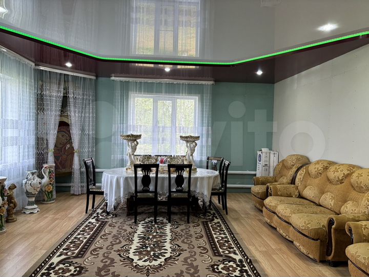 Дом 159,7 м² на участке 15 сот.