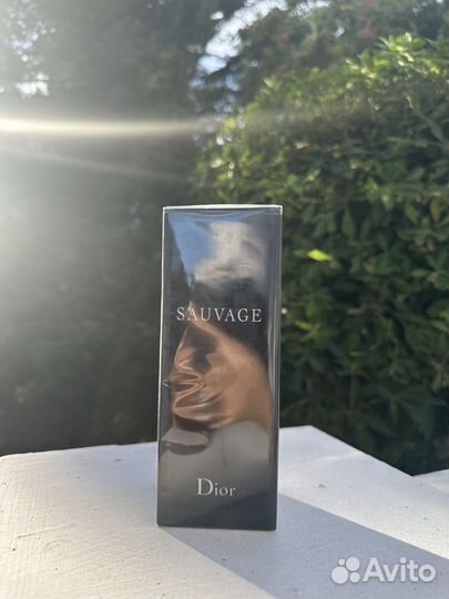 Духи dior sauvage