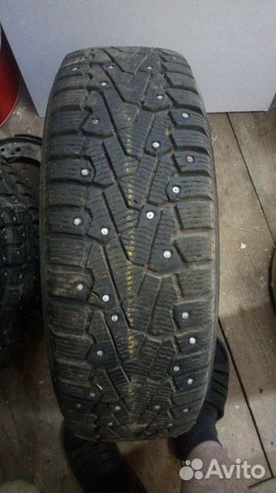 Pirelli Ice Zero 195/60 R15