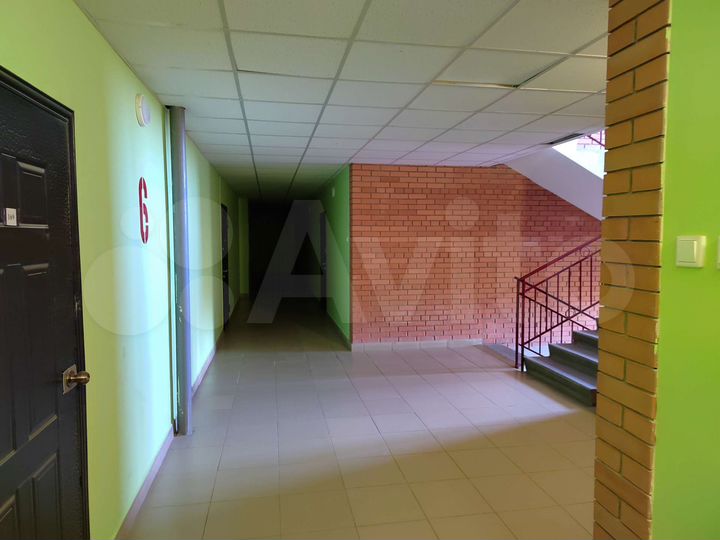 2-к. квартира, 72 м², 4/10 эт.