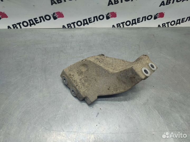 Кронштейн двигателя Nissan Sunny FB15 2000 г.в