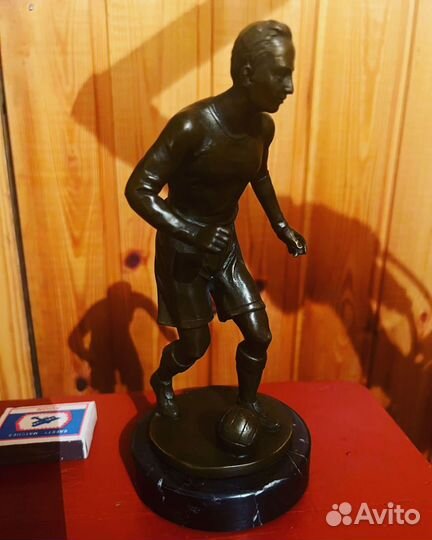 Статуэтка Футбол Футболист Игрок СССР 1967 г цска