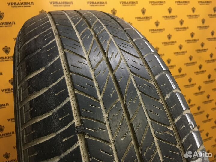 Dunlop Grandtrek ST20 215/60 R17 96H