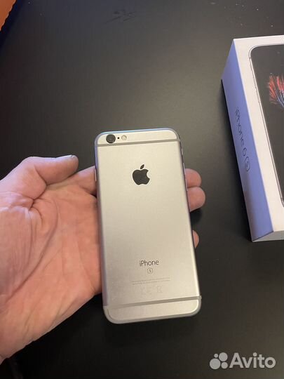 iPhone 6S, 32 ГБ