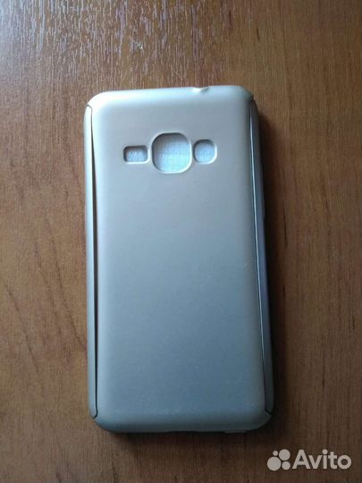 Пластиковый чехол для Samsung J1 2016