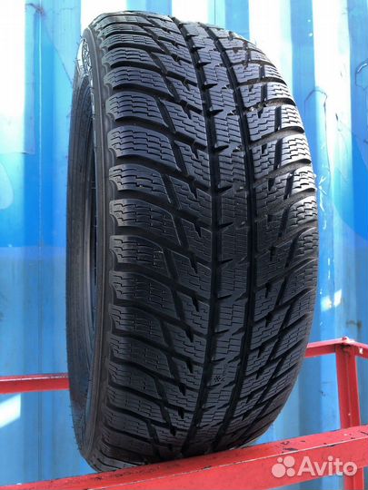 Nokian Tyres WR SUV 3 235/60 R16