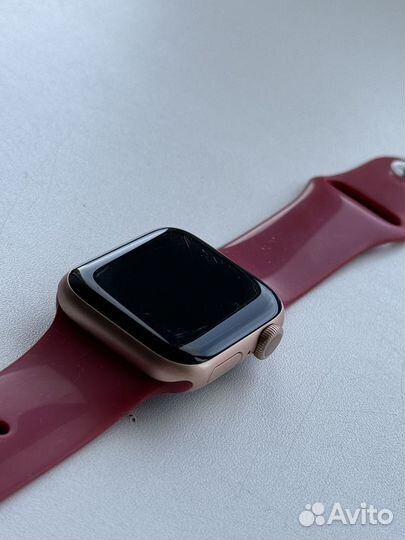 Часы apple watch 5 40 mm