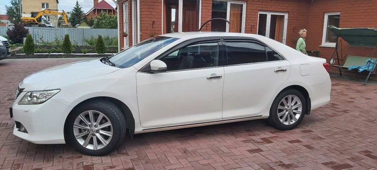 Toyota Camry: фото владельца