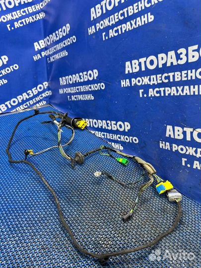 Проводка двери Citroen C4 купе NFU 2006