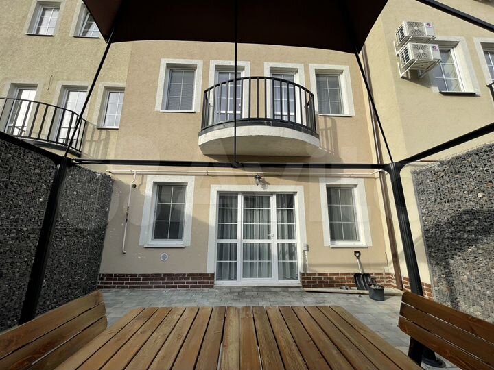 Дом 170 м² на участке 1 сот.