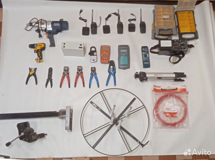 Электромонтажный инструмент