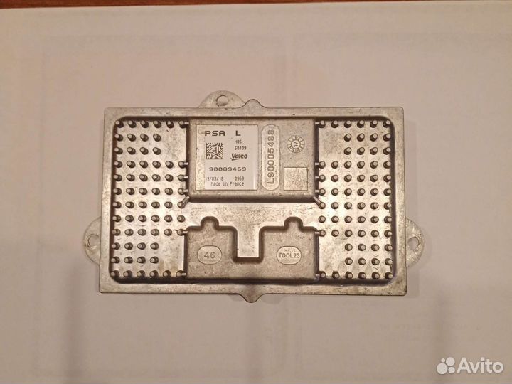 Блок управления фарами Peugeot 3008 II