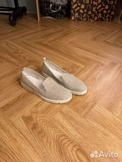 Ecco 38 мокасины