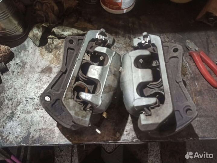 Суппорта infiniti fx35