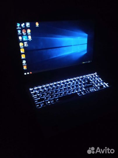 Шустрый Ноутбук/i5 8250u/rx560