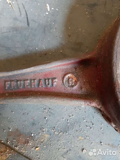 Ключ ступичный