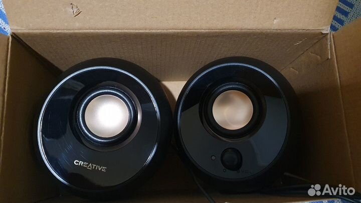 Колонки 2.0 Creative pebble