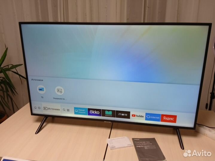 Телевизор Samsung UE49NU7100