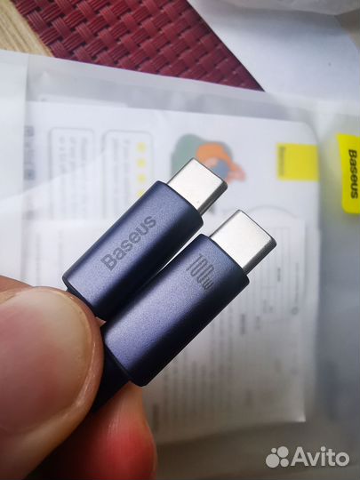 Шнур для зарядки телефона, ноутбука