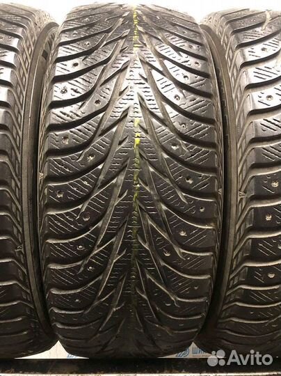 Yokohama Ice Guard IG35 215/55 R17 98T