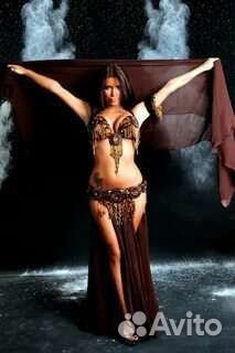 Уроки на гитаре, танец живота, рукоделие