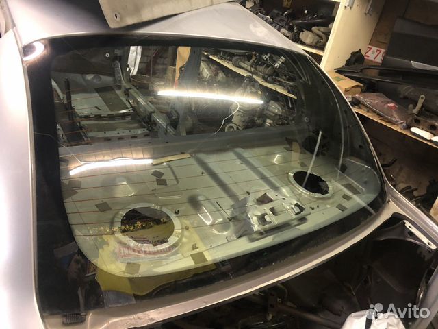 Стекло заднее Renault Symbol