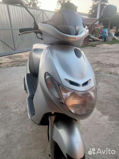 Скутер Suzuki 110