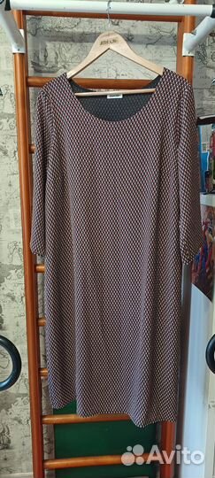 Платье женское 46 48