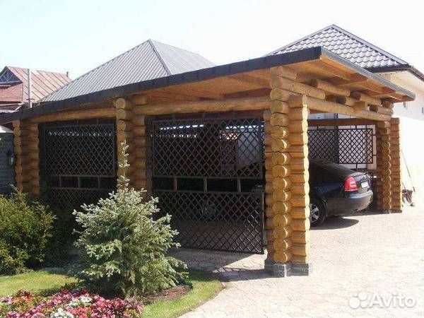 Навес из оцилиндрованного бревна