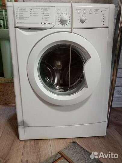 Стиральная машина indesit