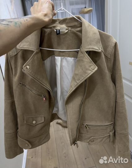 Замшевая куртка косуха HM