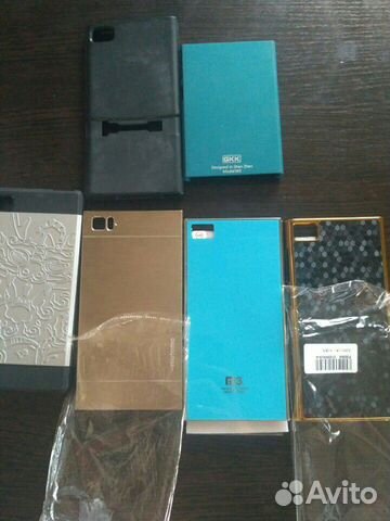 Чехол к телефону