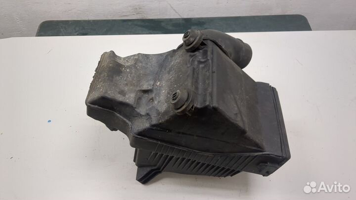 Корпус воздушного фильтра Nissan Juke, 2012